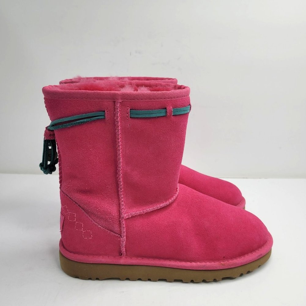 UGG Australia Classic Short Carranza Girl's Boots Pink 1016808K US Size 4